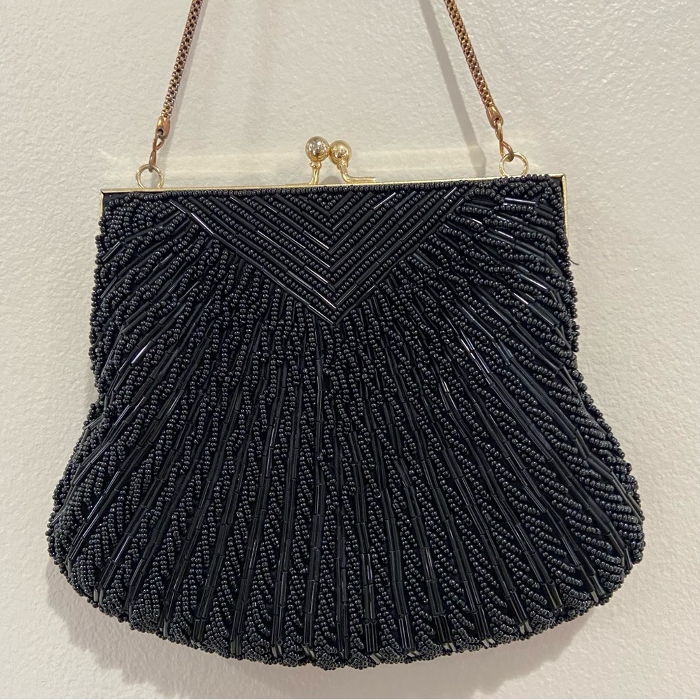 Vintage 60’s beaded black clutch